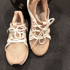Like New ADIDAS By Stella McCartney ULTRABOOSTS